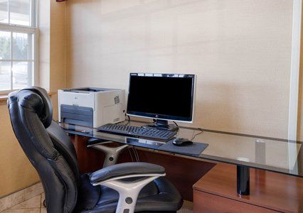 Microtel & By Wyndham Pittsburgh Airport