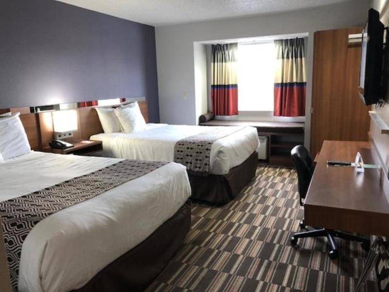 Hotel Microtel & By Wyndham Pittsburgh Airport