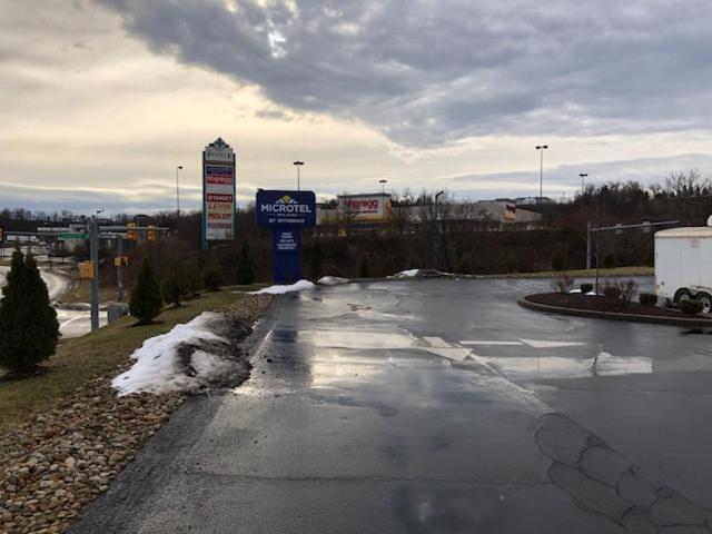 Microtel & By Wyndham Pittsburgh Airport 2*